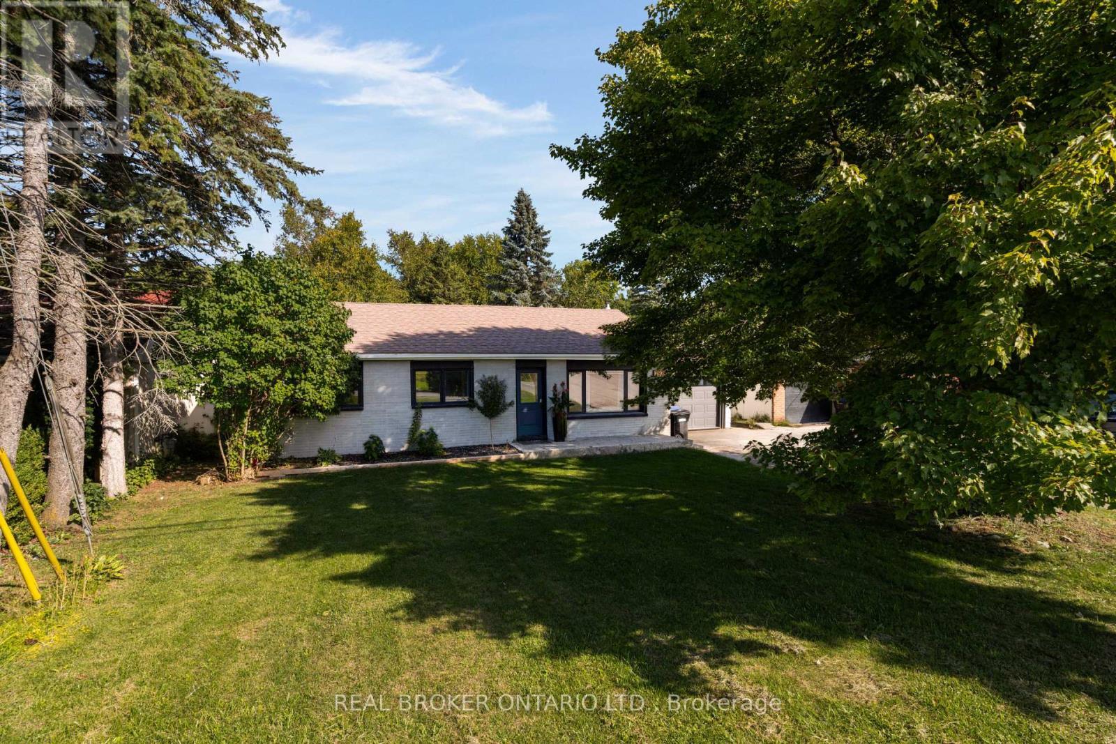 7978 Main Street, Adjala-Tosorontio, ON - Outdoor