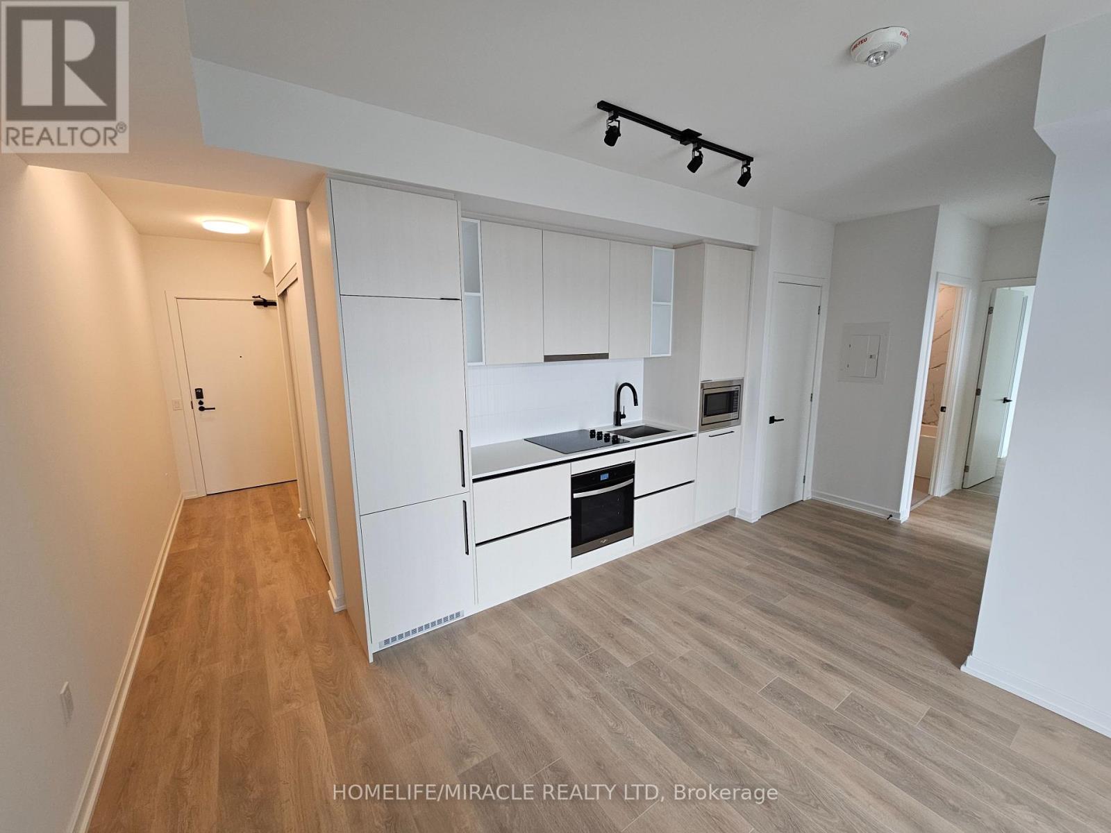 1801 - 1285 Dupont Street, Toronto, ON - Indoor Photo Showing Kitchen
