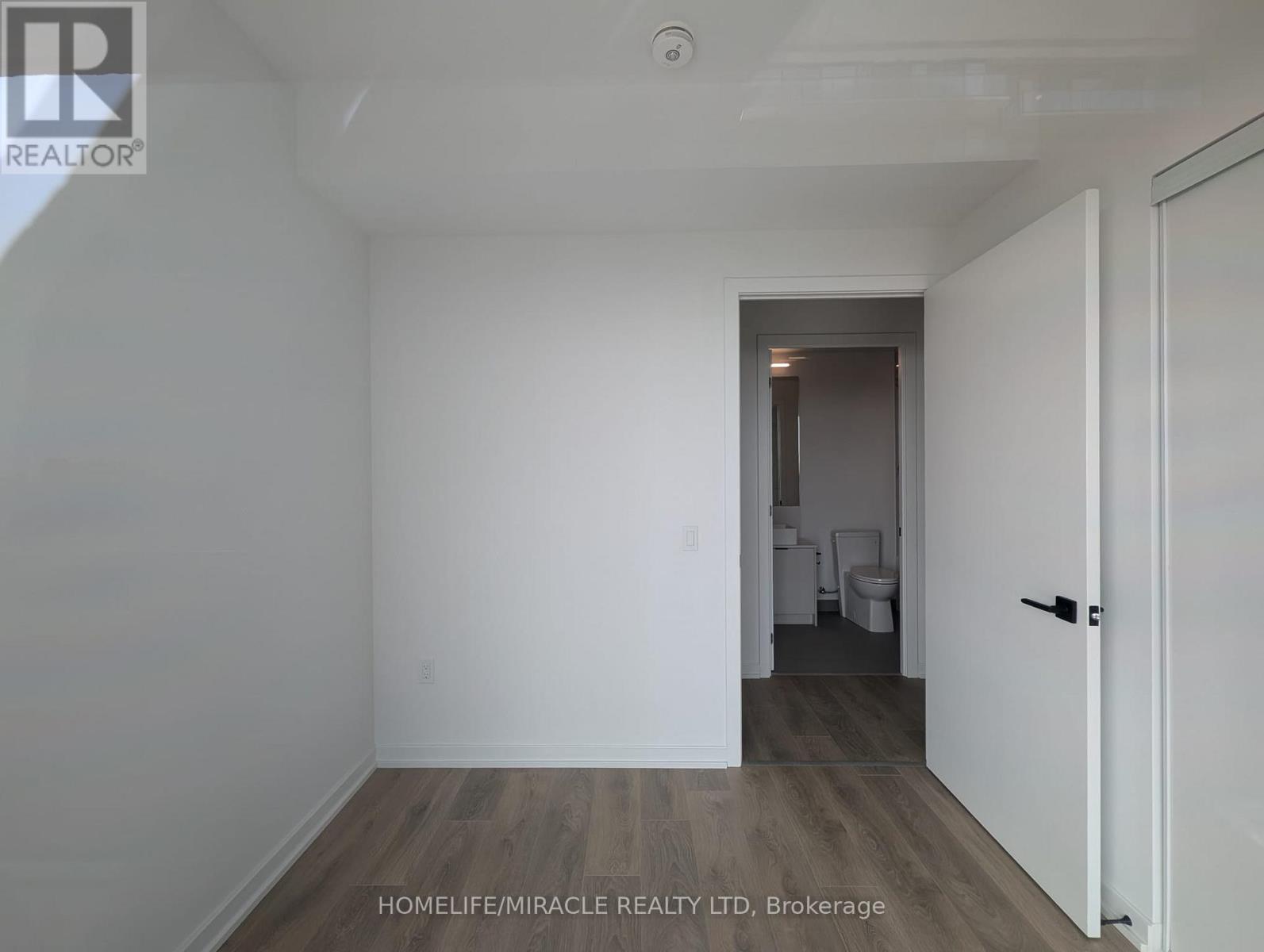 1801 - 1285 Dupont Street, Toronto, ON - Indoor Photo Showing Other Room