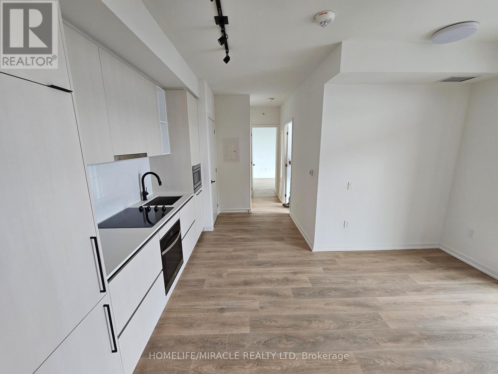 1801 - 1285 Dupont Street, Toronto, ON - Indoor Photo Showing Other Room