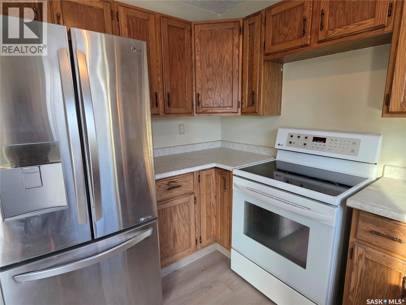7123 Lanigan Drive, Regina, SK - Indoor Photo Showing Kitchen