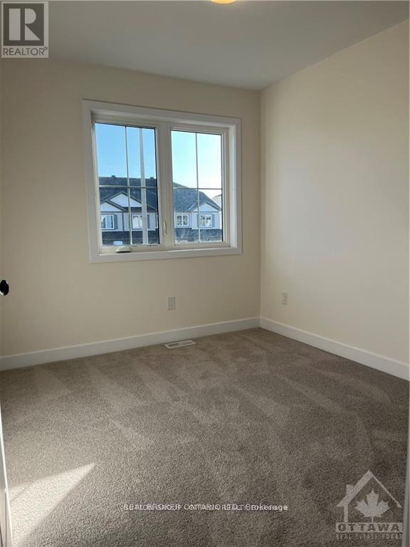 87 Staples Boulevard, Smiths Falls, ON - Indoor Photo Showing Other Room