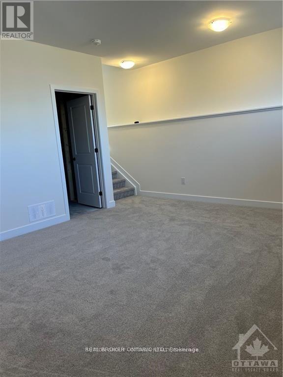 87 Staples Boulevard, Smiths Falls, ON - Indoor Photo Showing Other Room
