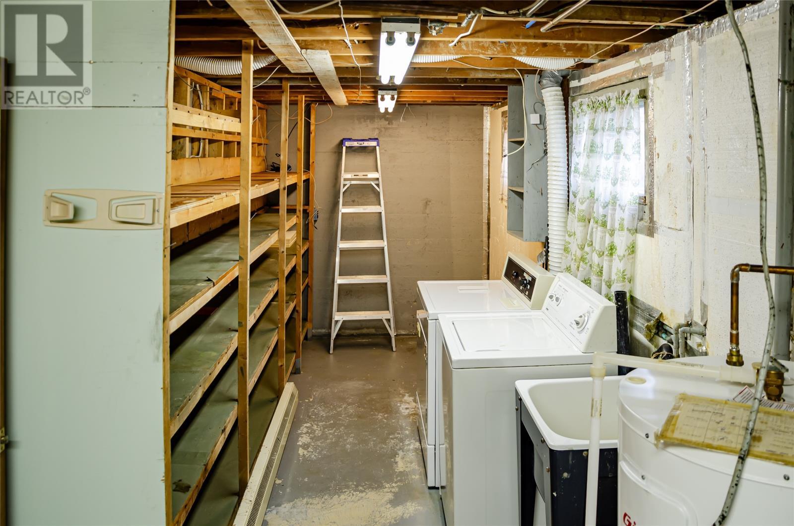 19 Pearson Street, St John'S, NL - Indoor