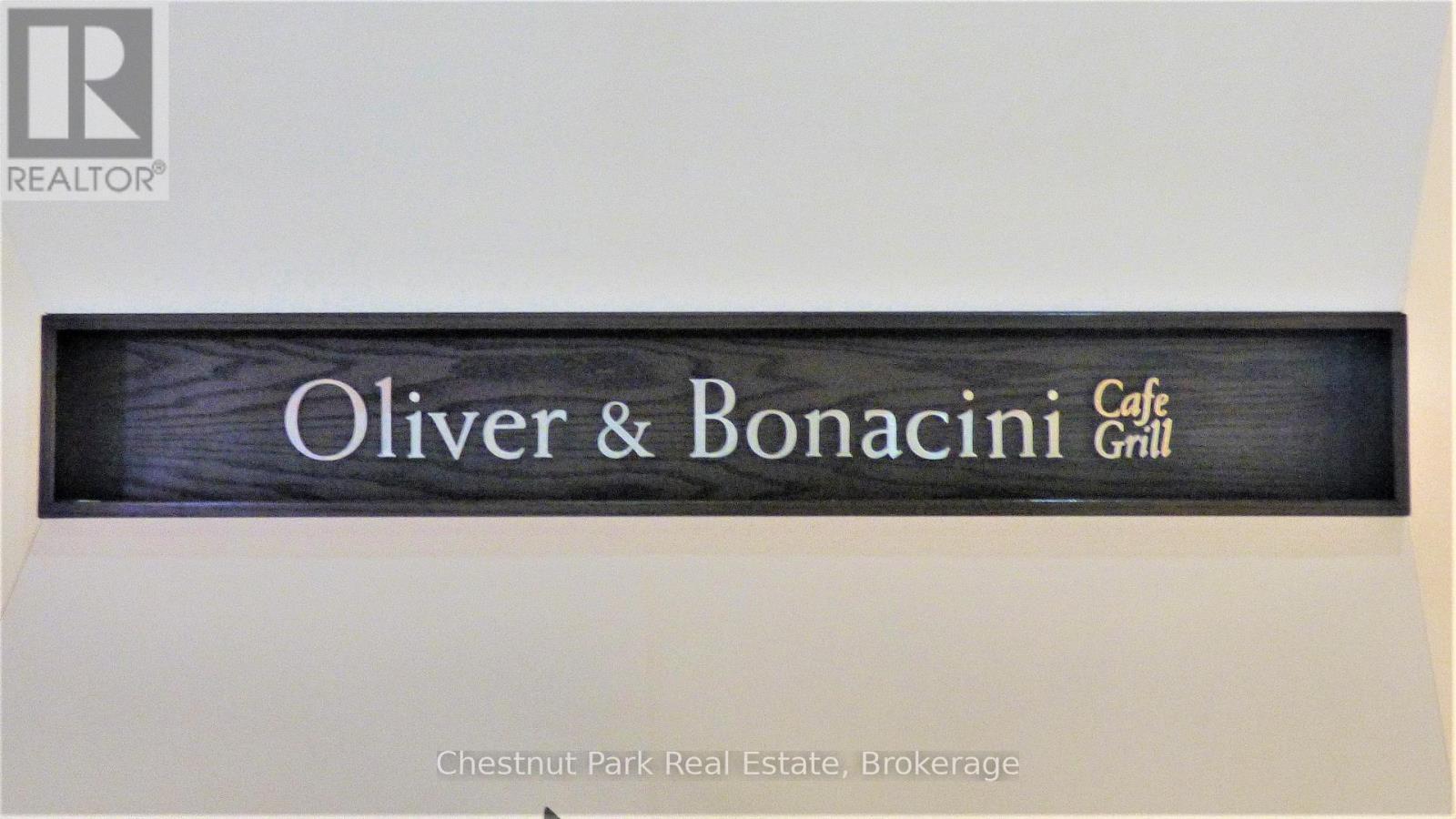 Restaurant on site - 307 - 220 Gord Canning Drive, Blue Mountains, ON - Other