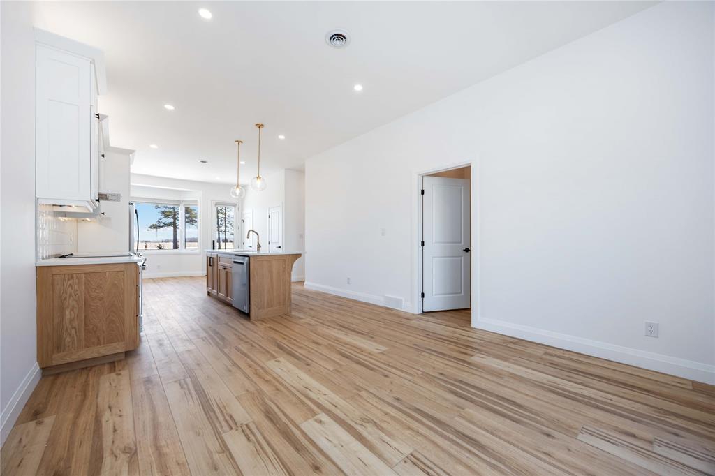 3-6320 Lakeshore Road, Lambton Shores, ON