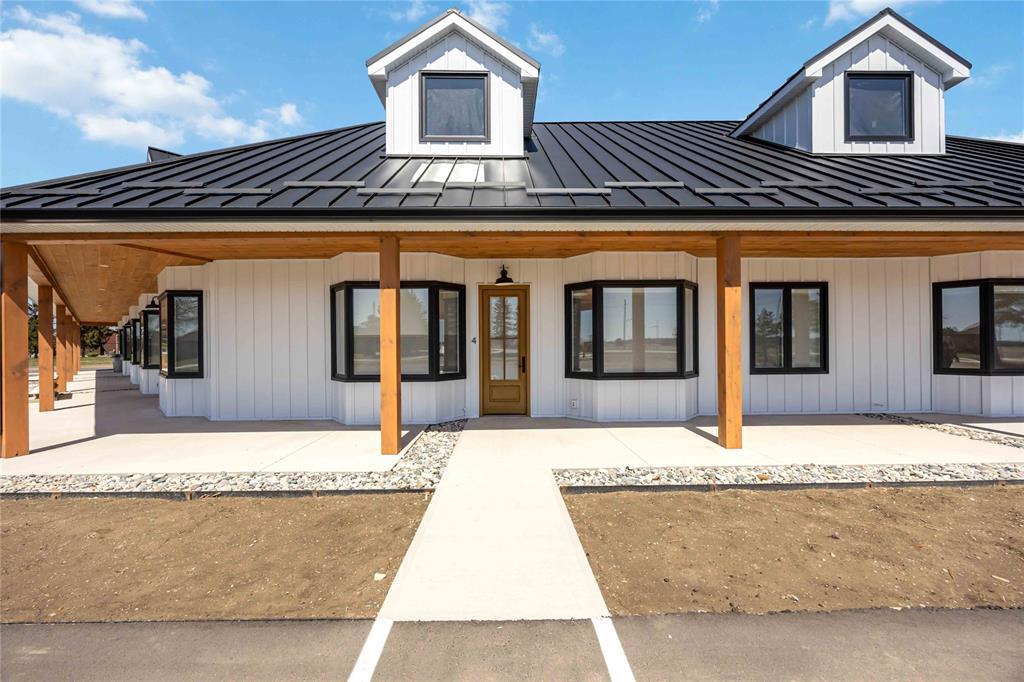 4-6320 Lakeshore Road, Lambton Shores, ON