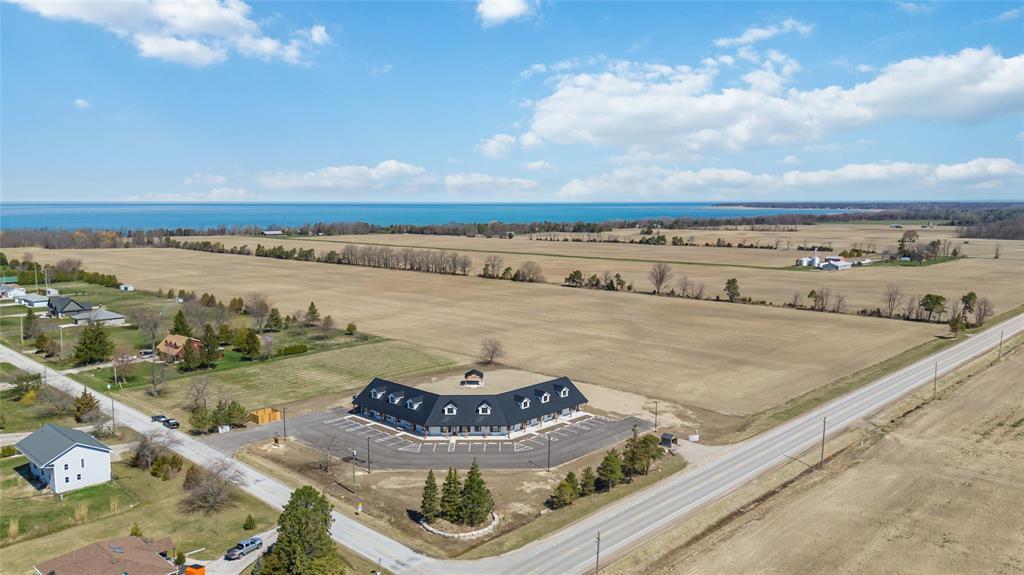 4-6320 Lakeshore Road, Lambton Shores, ON