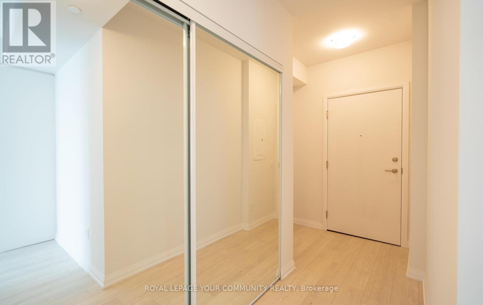 2310 - 7895 Jane Street, Vaughan, ON - Indoor Photo Showing Other Room