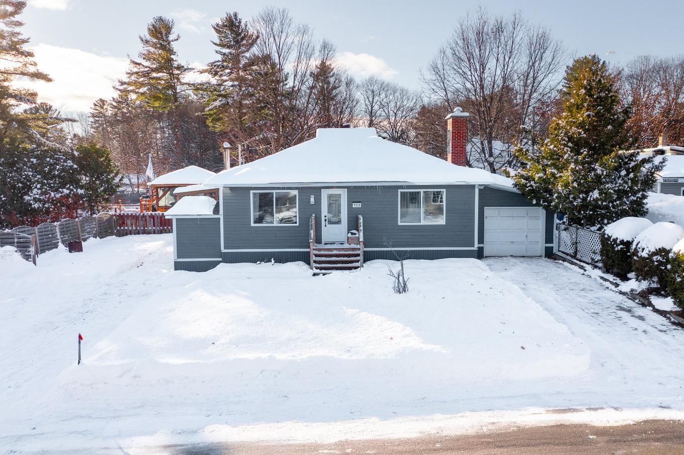 Frontage - 1526 2E Avenue Du Lac-Lemenn, Sainte-Julienne, QC - Outdoor