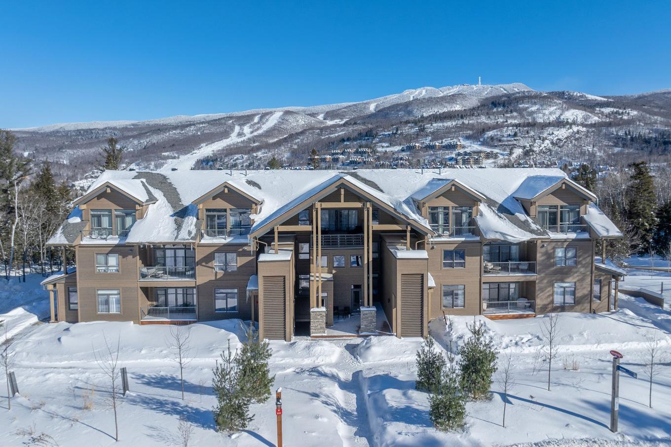 Aerial photo - 104-1000 Allée De Verbier, Mont-Tremblant, QC - Outdoor With Facade