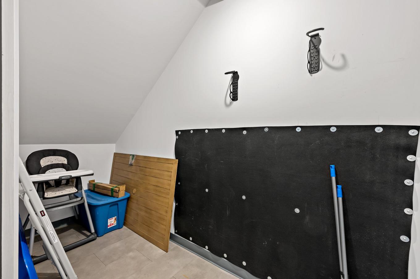 Storage - 104-1000 Allée De Verbier, Mont-Tremblant, QC - Indoor Photo Showing Other Room