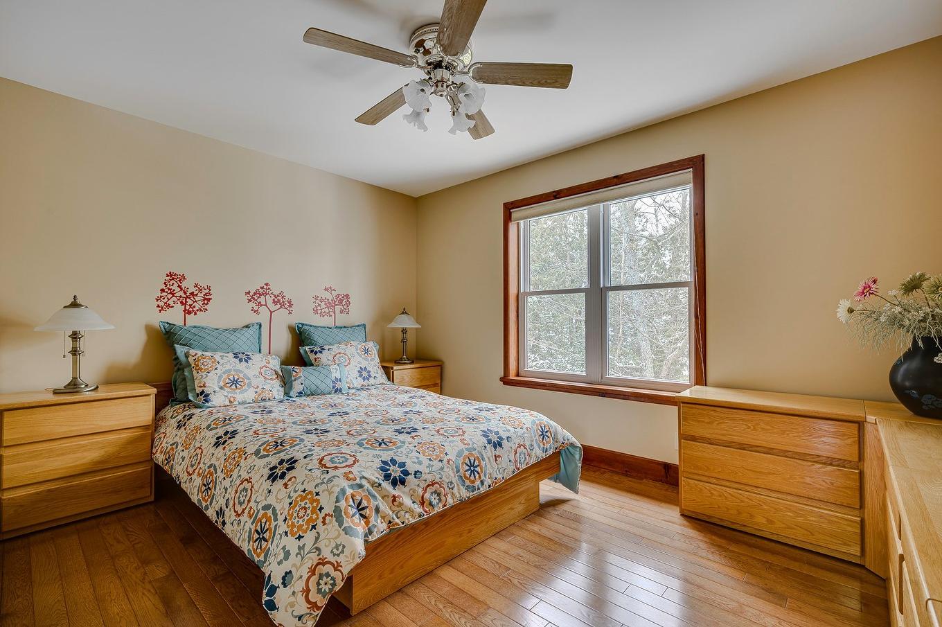 Bedroom - 29 Ch. Des Mésanges, Sainte-Anne-Des-Lacs, QC - Indoor Photo Showing Bedroom