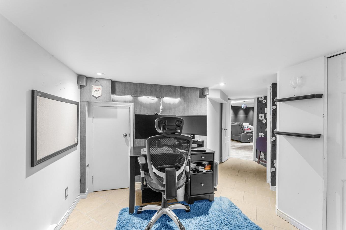 Bureau - 281 Rue Alfred-Messier, Terrebonne (Lachenaie), QC