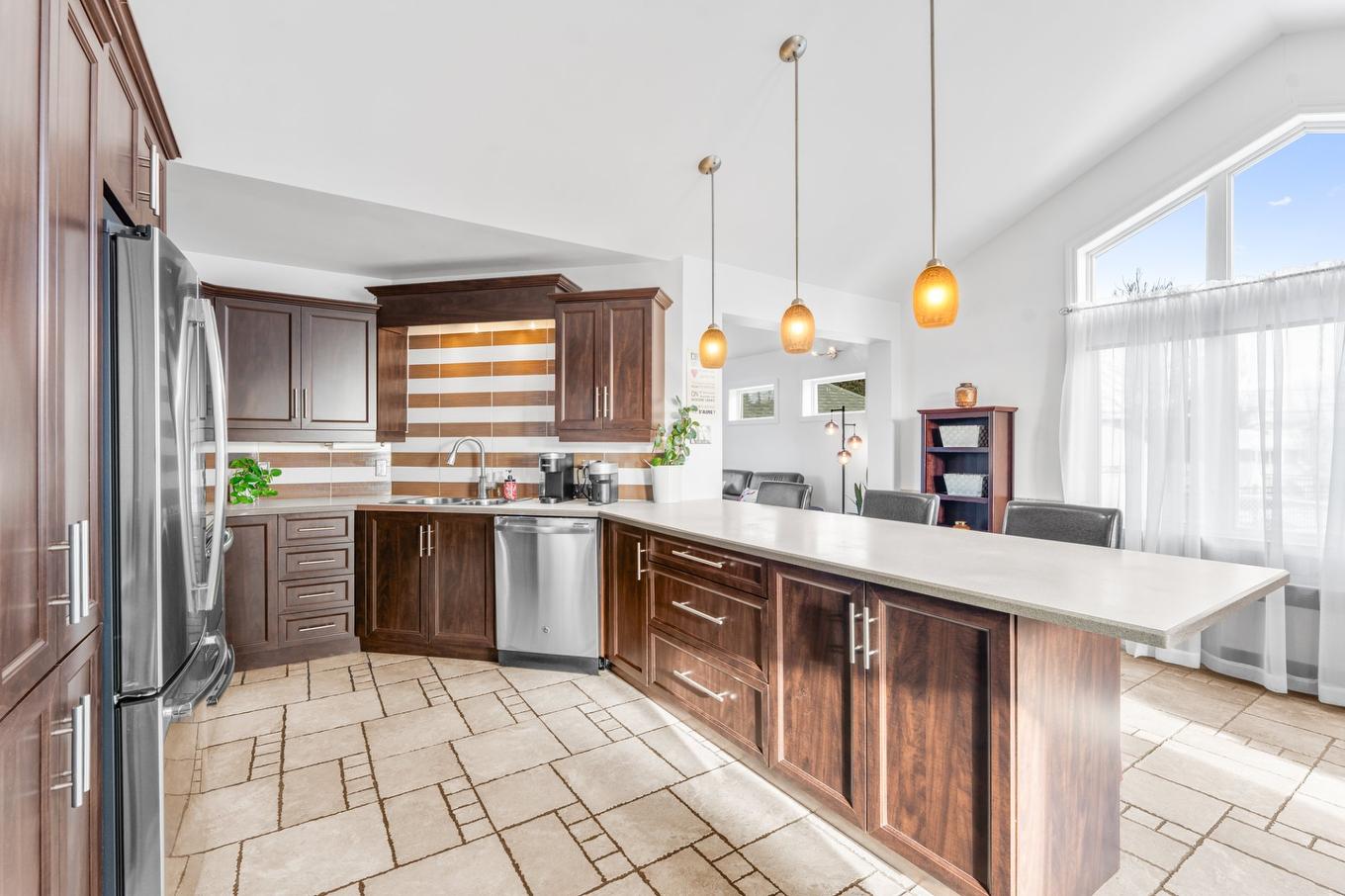 Cuisine - 281 Rue Alfred-Messier, Terrebonne (Lachenaie), QC