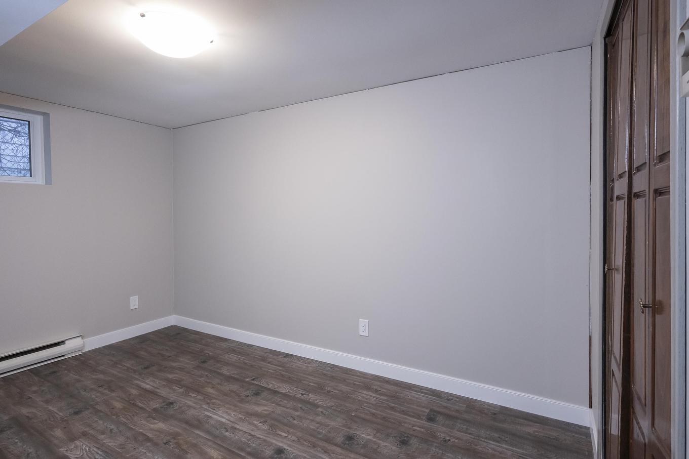 77 Gertrude Avenue, Thunder Bay, ON - Indoor Photo Showing Other Room