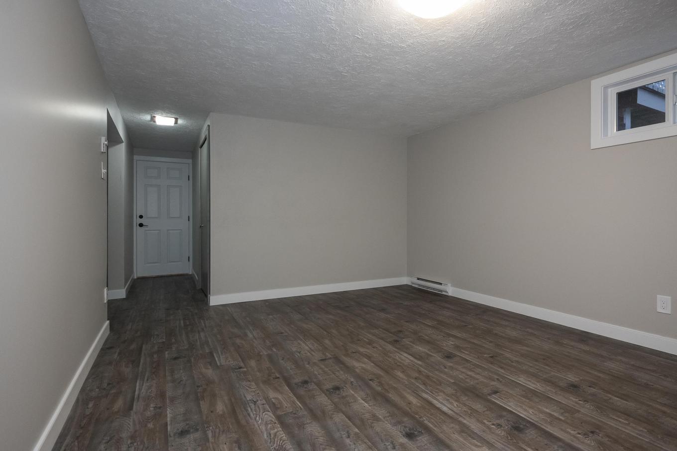 77 Gertrude Avenue, Thunder Bay, ON - Indoor Photo Showing Other Room