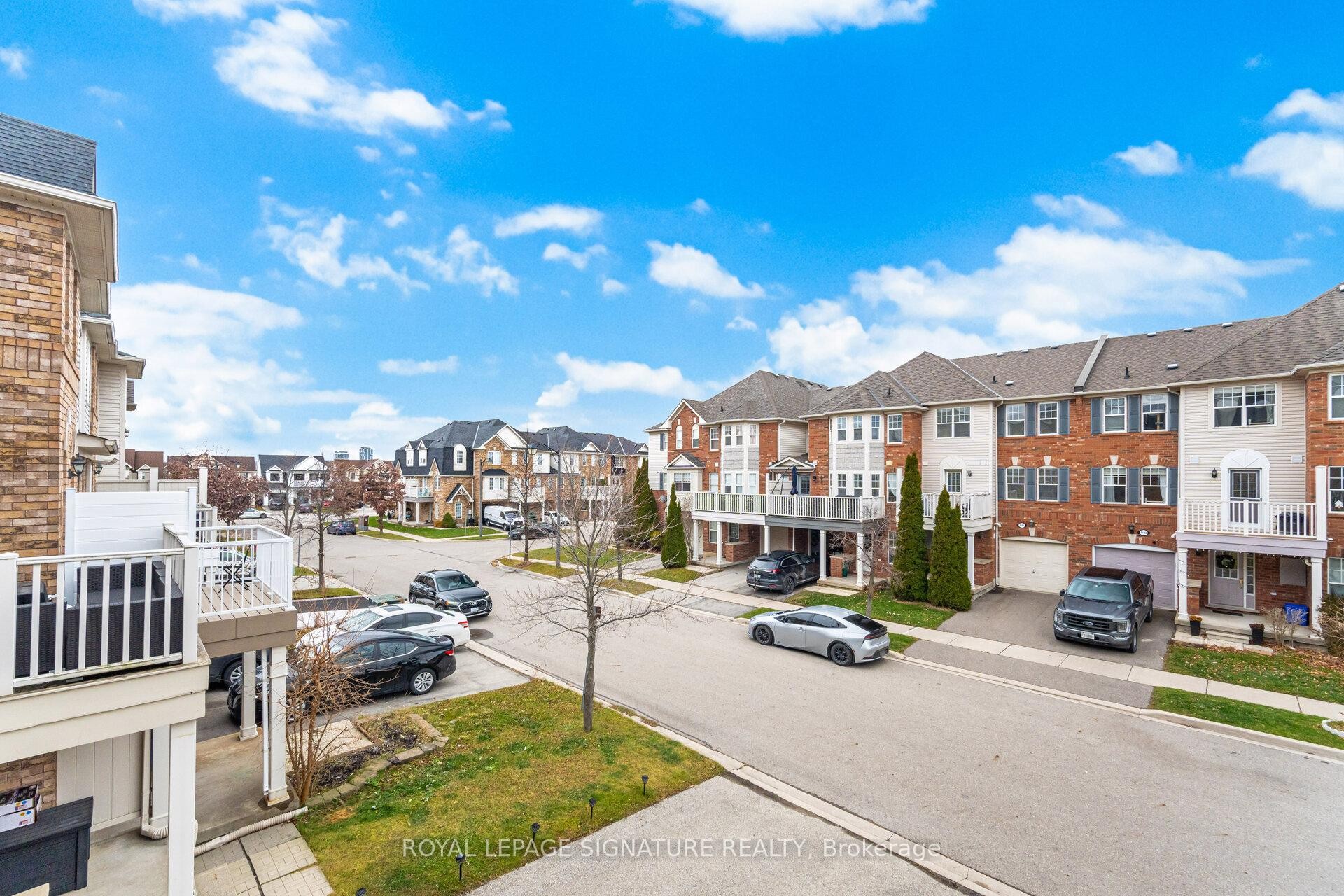 1182 Barnard Drive, Milton, ON - Outdoor With Facade