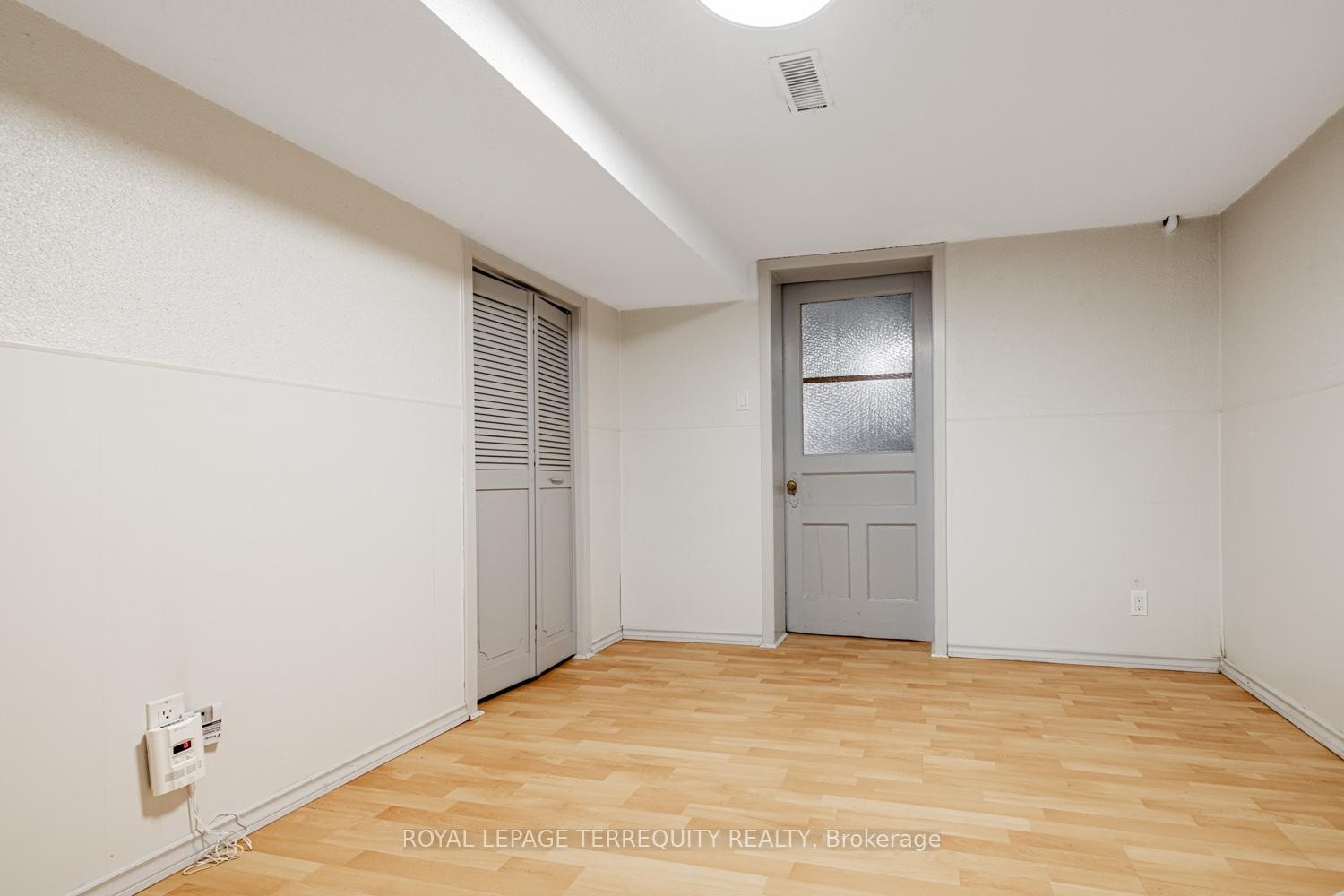 Bsmt-171 Christie Street, Toronto, ON - Indoor Photo Showing Other Room