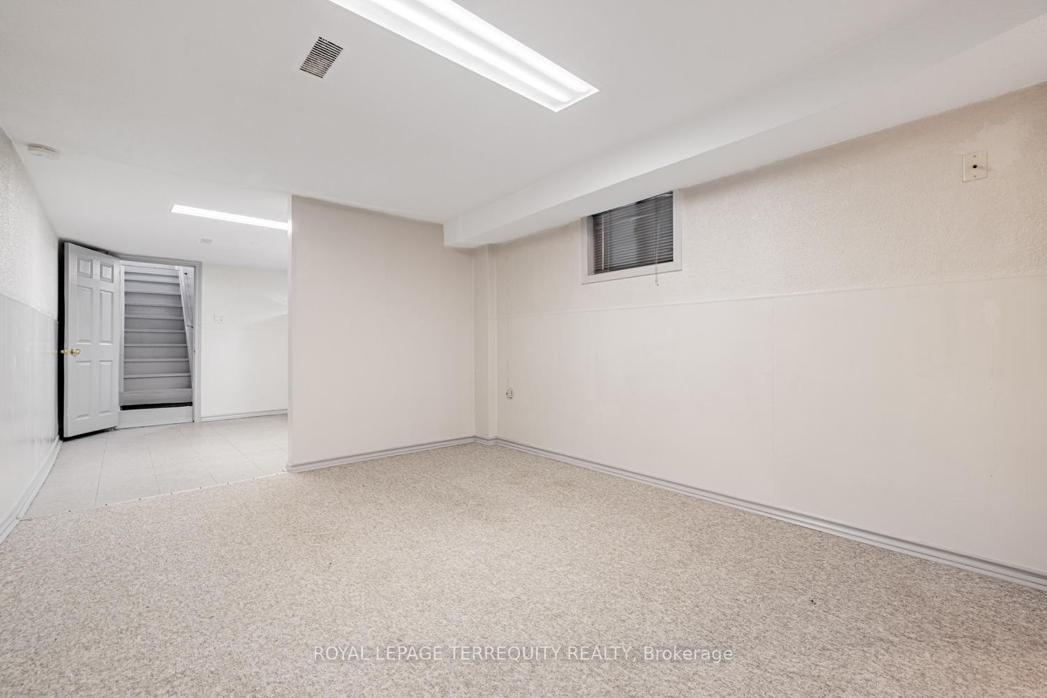 Bsmt-171 Christie Street, Toronto, ON - Indoor Photo Showing Other Room