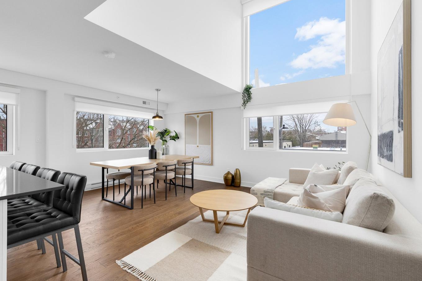 Overall view - 307-5410 Av. Papineau, Montréal (Le Plateau-Mont-Royal), QC - Indoor Photo Showing Living Room
