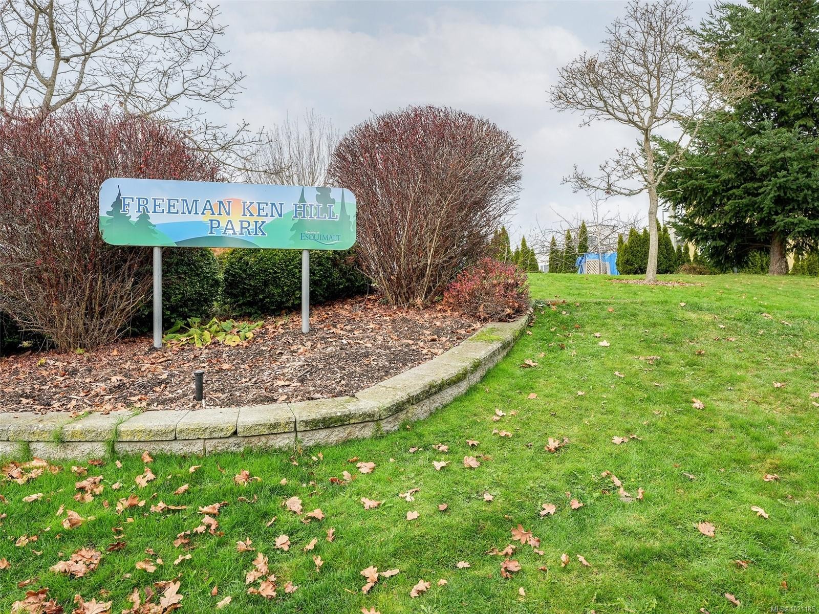 1405 Esquimalt St, Esquimalt, BC - Outdoor