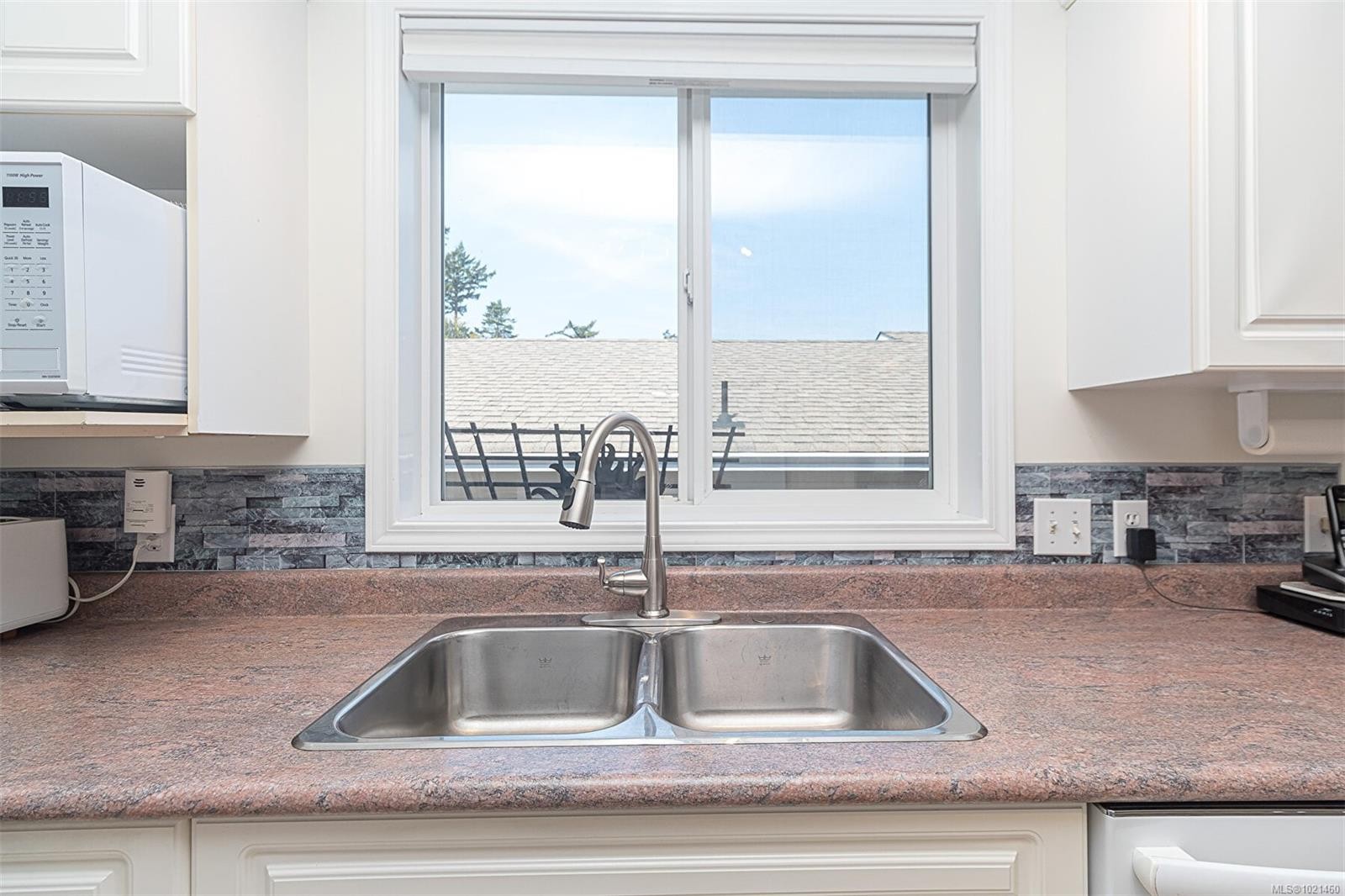 43 Eagle Lane, View Royal, BC