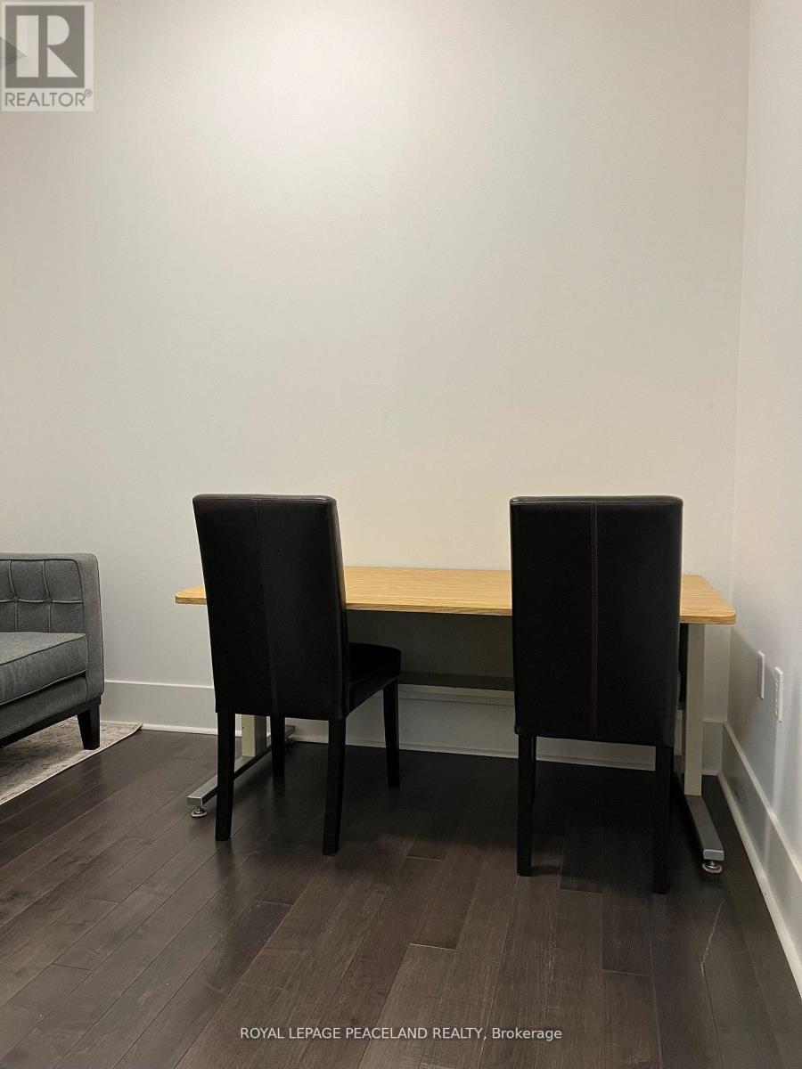 908 - 29 Queens Quay E, Toronto, ON - Indoor