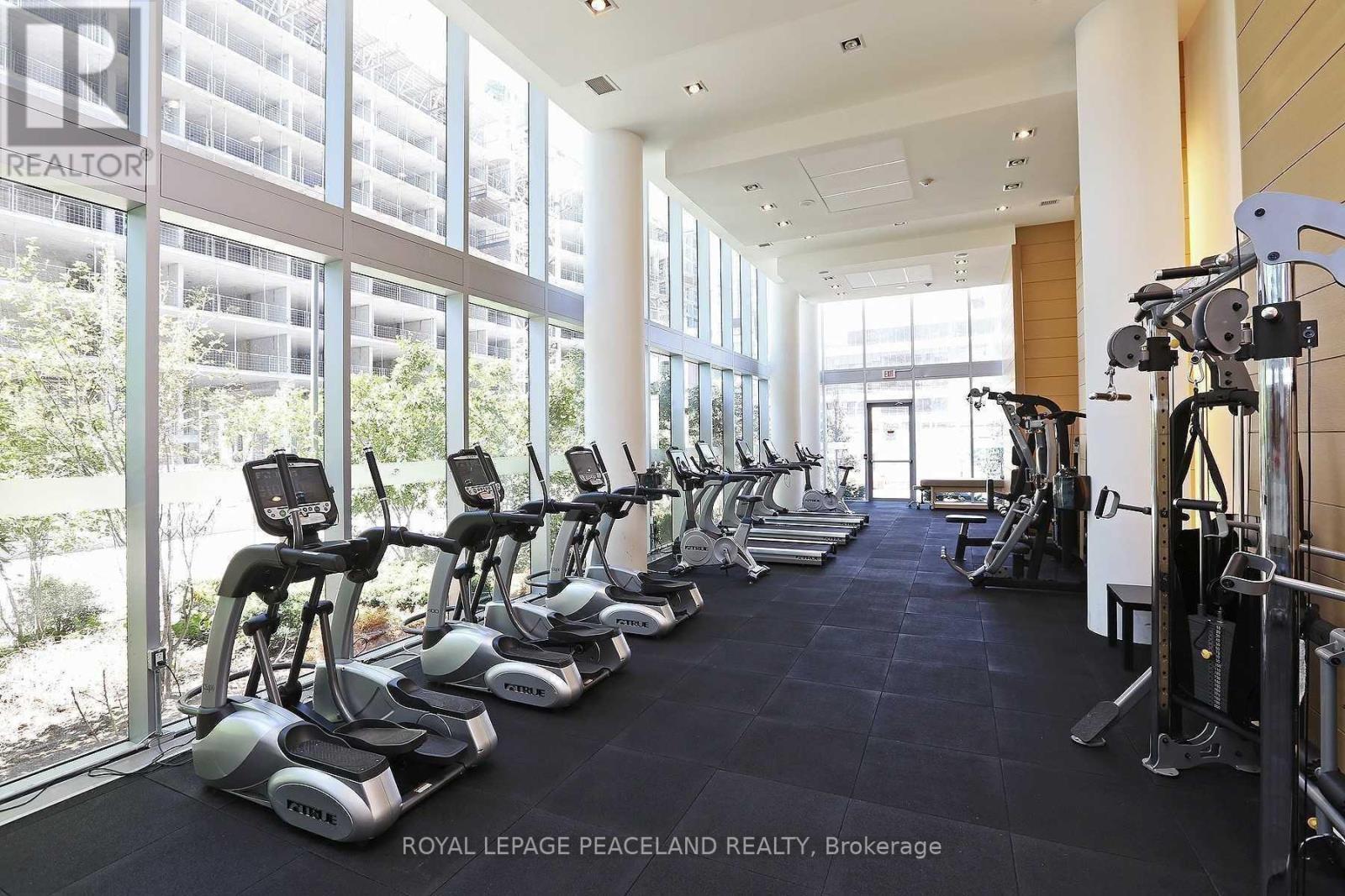 908 - 29 Queens Quay E, Toronto, ON - Indoor Photo Showing Gym Room