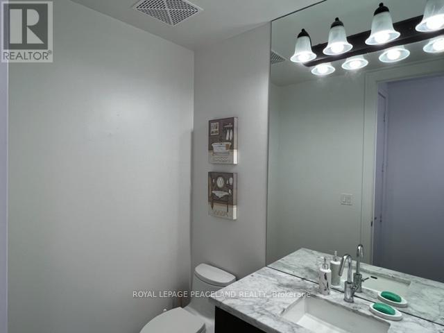908 - 29 Queens Quay E, Toronto, ON - Indoor Photo Showing Bathroom