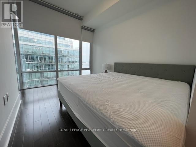 908 - 29 Queens Quay E, Toronto, ON - Indoor Photo Showing Bedroom