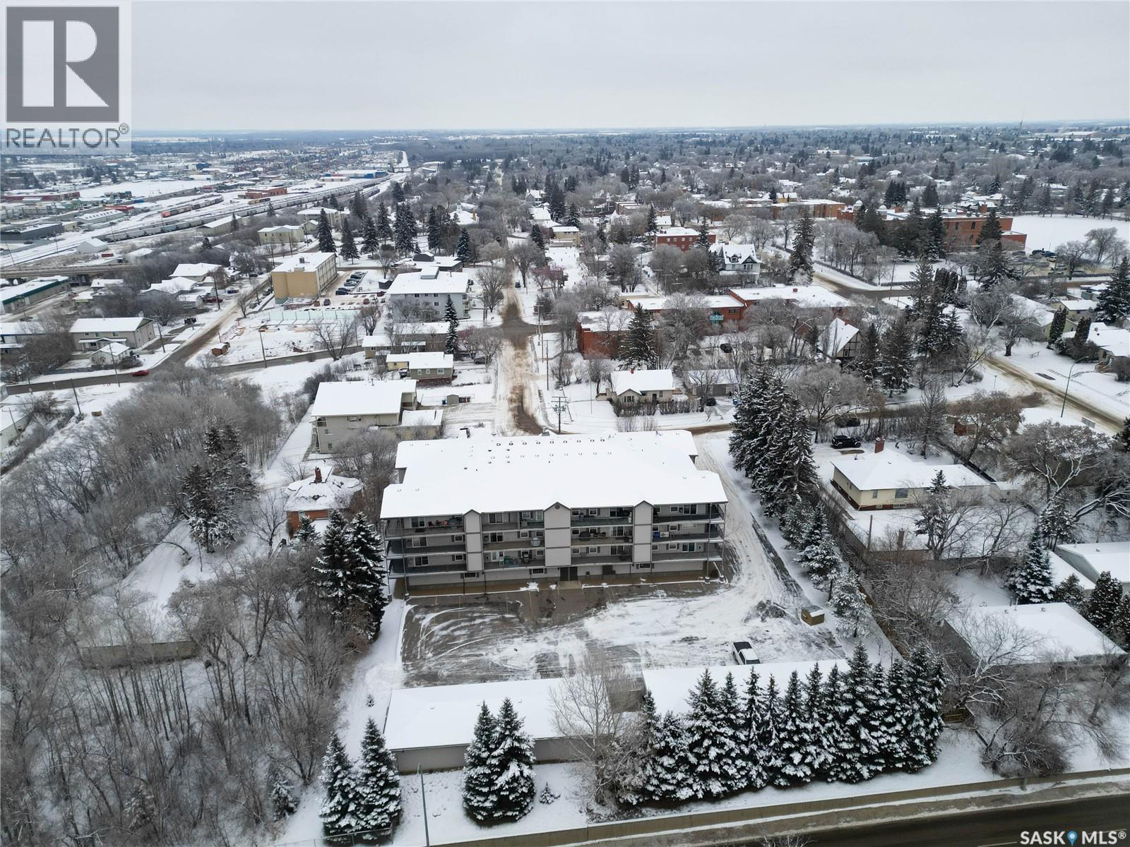 202 1901 1 1/2 Avenue W, Prince Albert, SK - Outdoor With View