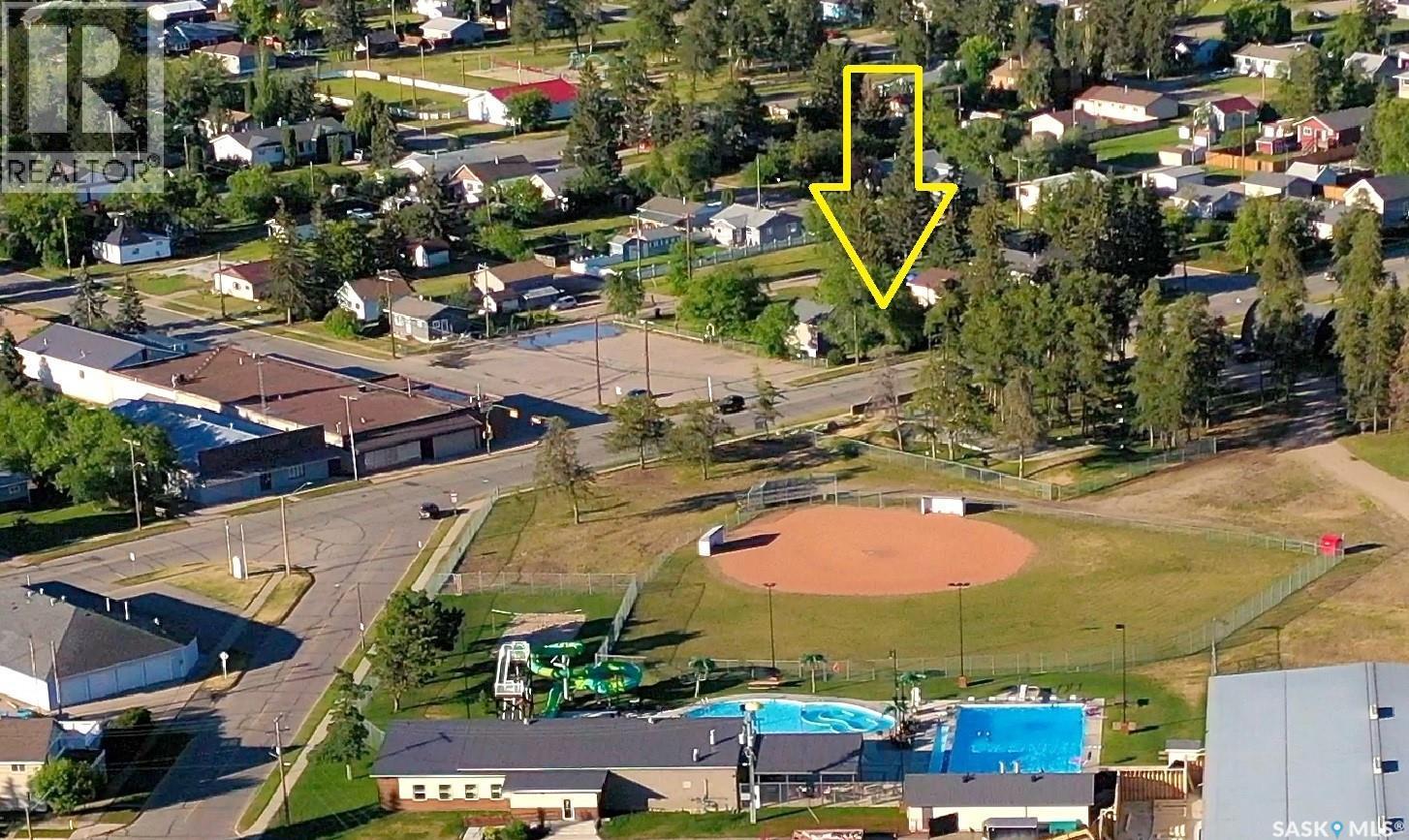 307 Nipawin Road E, Nipawin, SK
