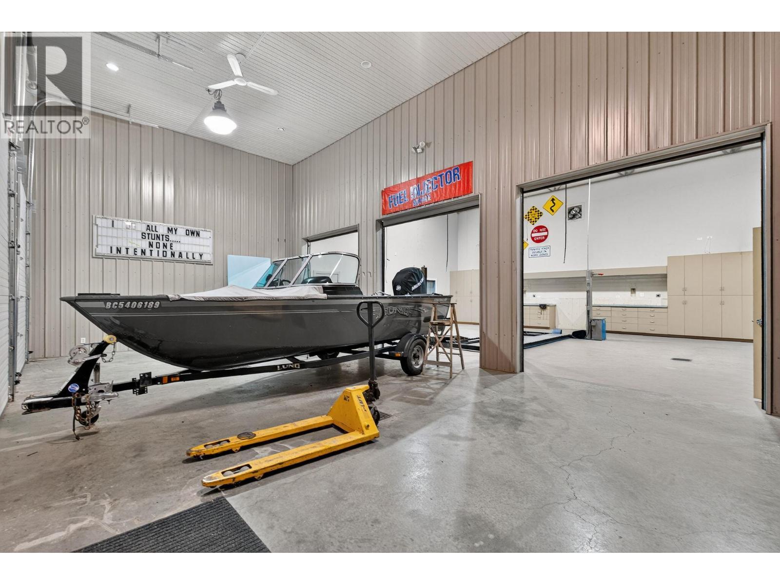 3109 Appaloosa Road, Kelowna, BC