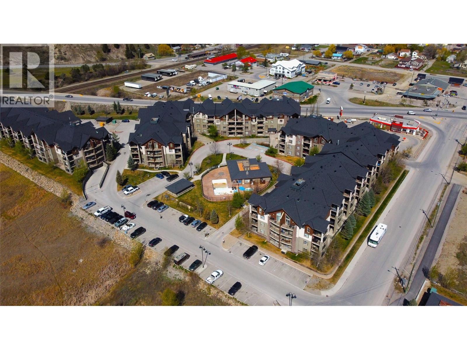 205 Third Avenue Unit# 3117, Invermere, BC - Outdoor With View
