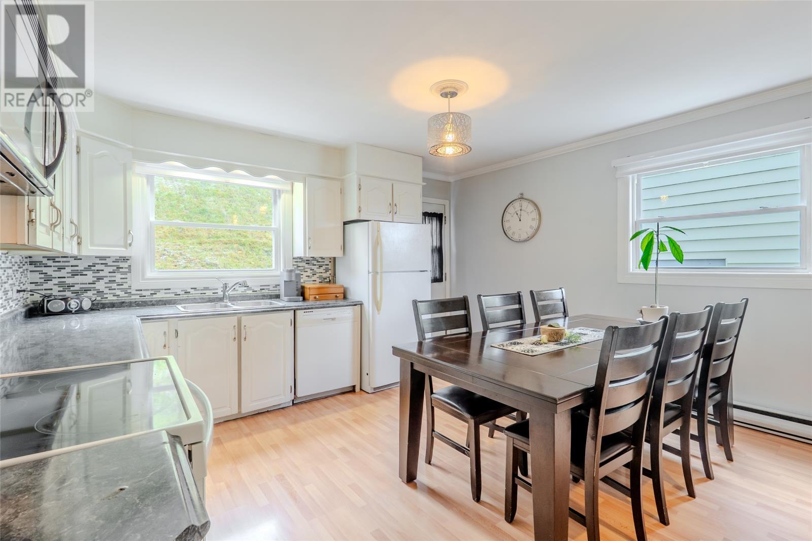 155 Hillview Drive W, St Johns, NL - Indoor