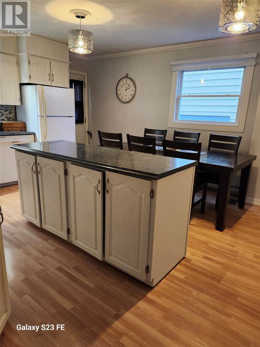 155 Hillview Drive W, St Johns, NL - Indoor Photo Showing Kitchen