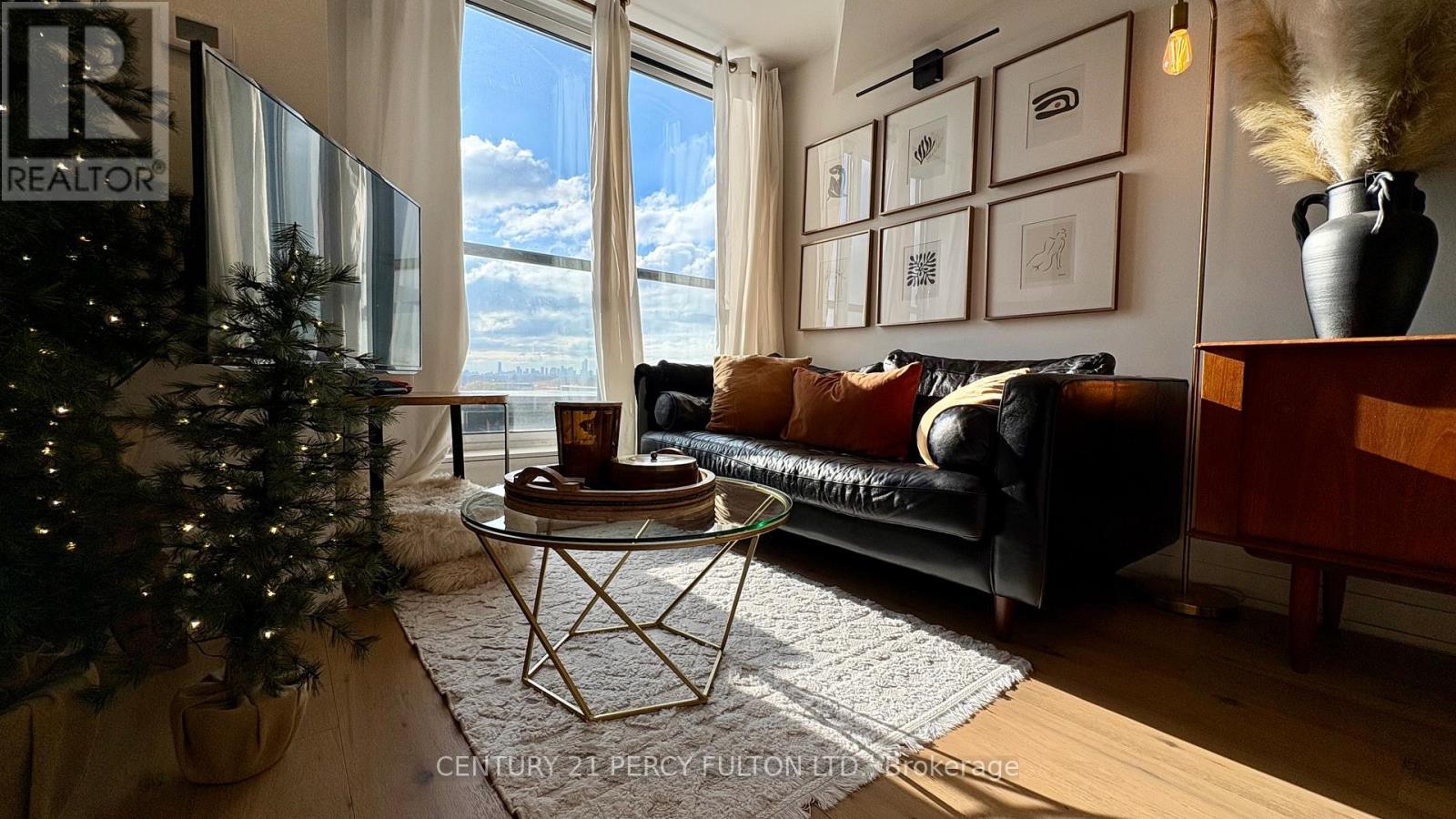 606 - 1401 O'Connor Drive, Toronto, ON - Indoor