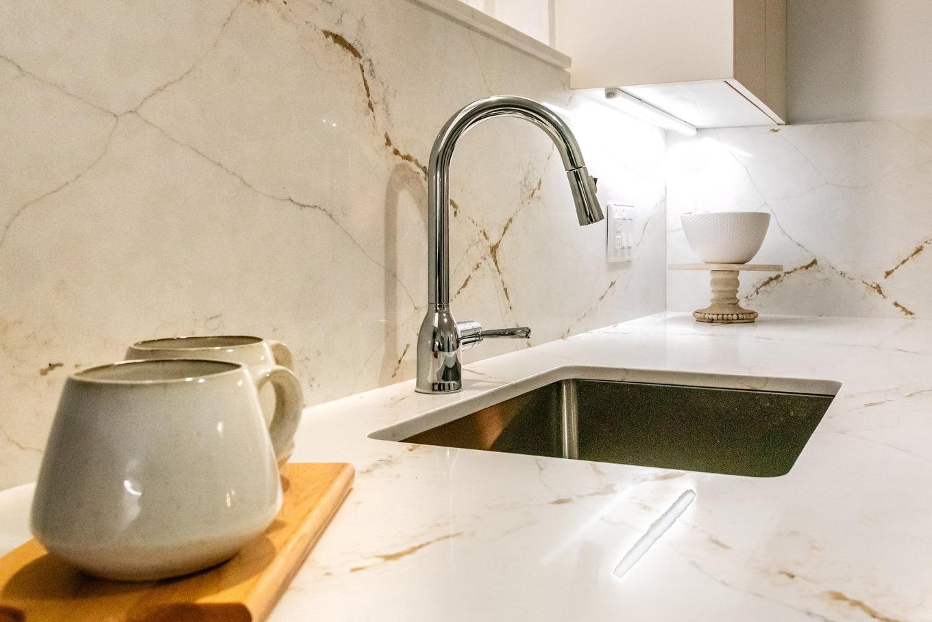 Cuisine - 5600 - 5610 Place Beaminster, Montréal (Côte-Des-Neiges/Notre-Dame-De-Grâce), QC - Indoor Photo Showing Kitchen