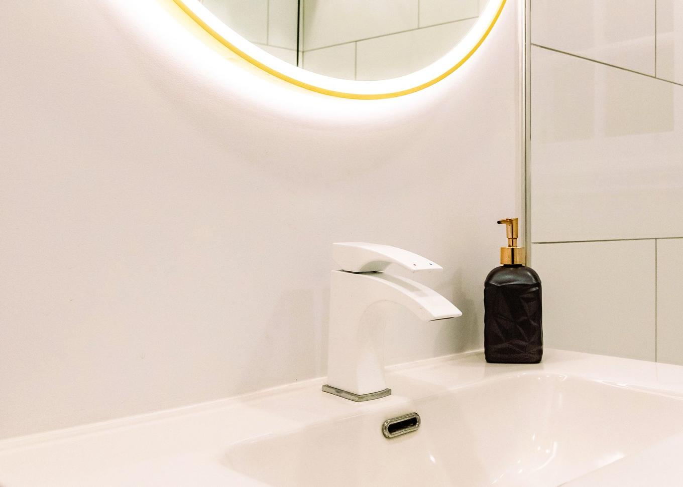 Salle de bains - 5600 - 5610 Place Beaminster, Montréal (Côte-Des-Neiges/Notre-Dame-De-Grâce), QC - Indoor Photo Showing Bathroom