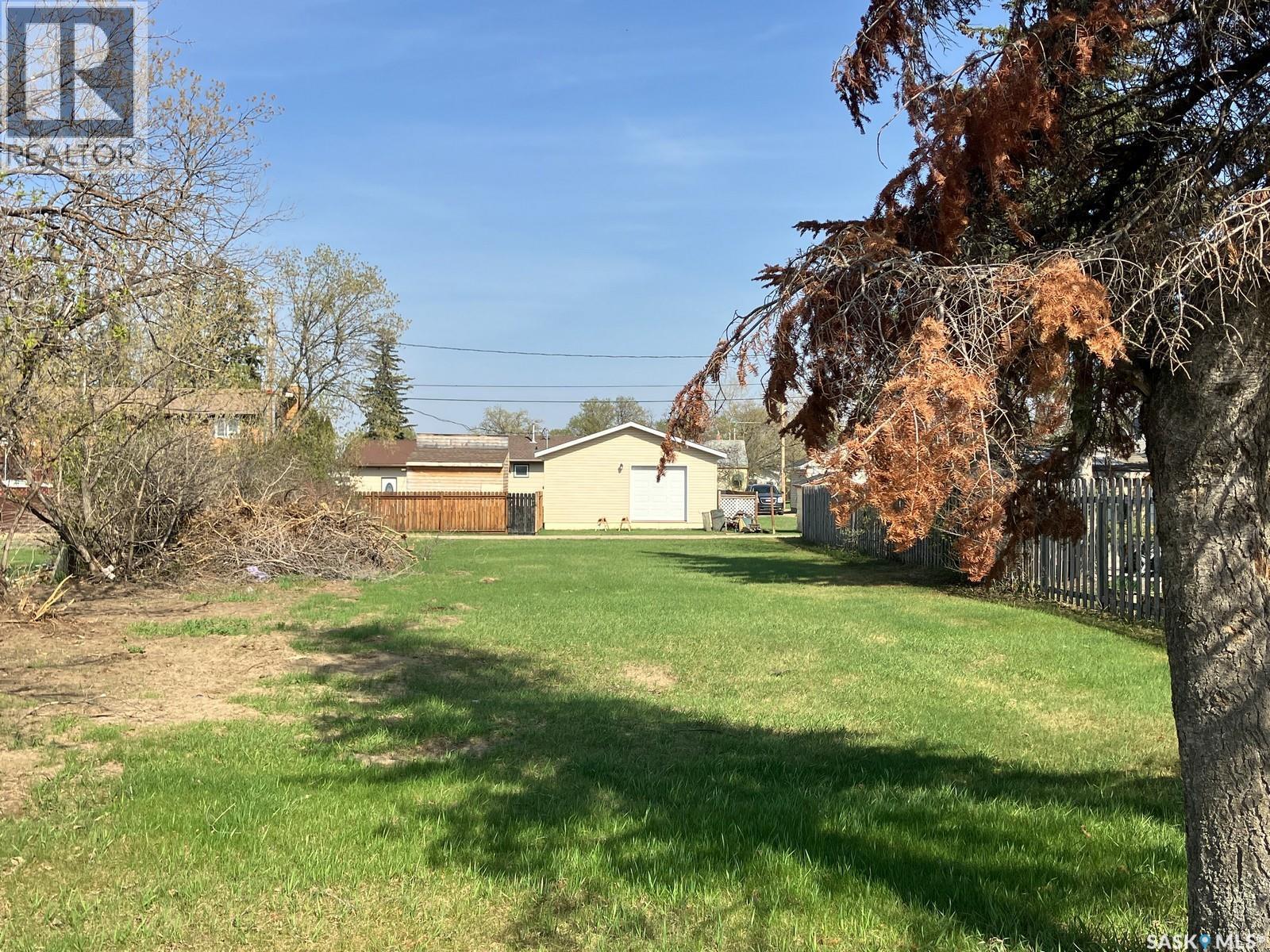 113 4Th Street N, Nipawin, SK