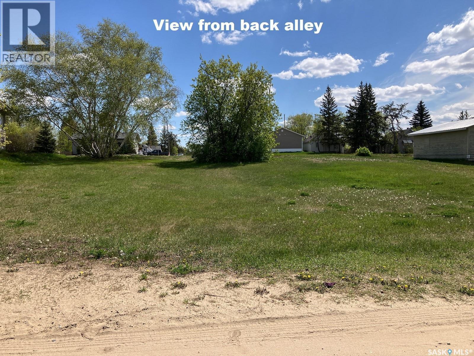 521 1St Street W, Nipawin, SK