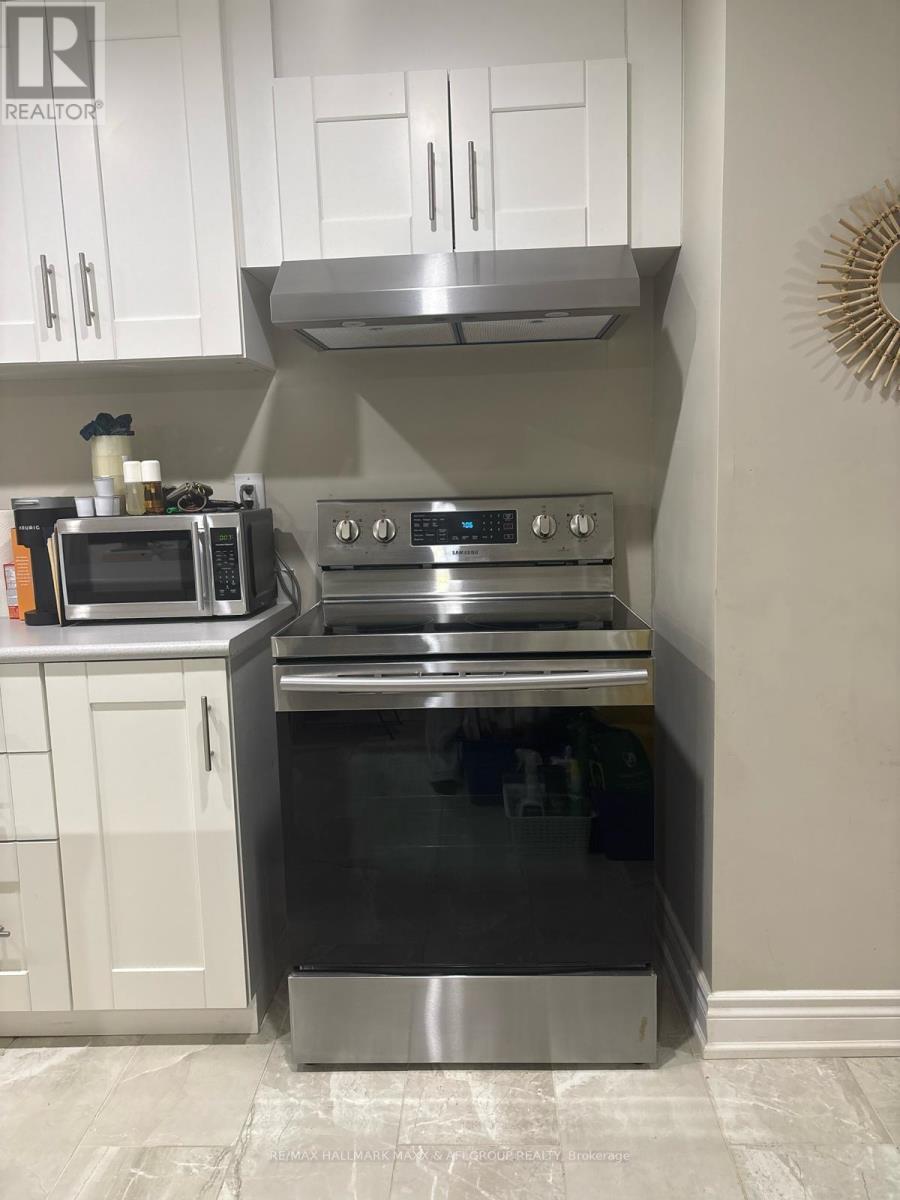 661 Mcgregor Farm Lower Trail, Newmarket, ON - Indoor