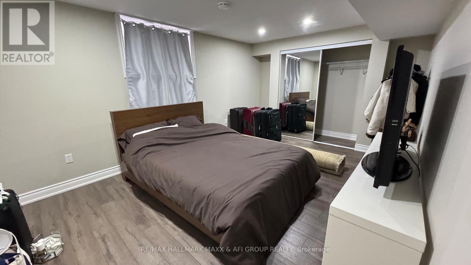 661 Mcgregor Farm Lower Trail, Newmarket, ON - Indoor Photo Showing Bedroom