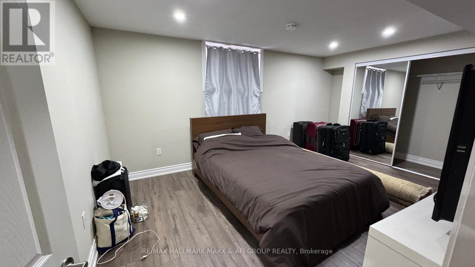 661 Mcgregor Farm Lower Trail, Newmarket, ON - Indoor Photo Showing Bedroom