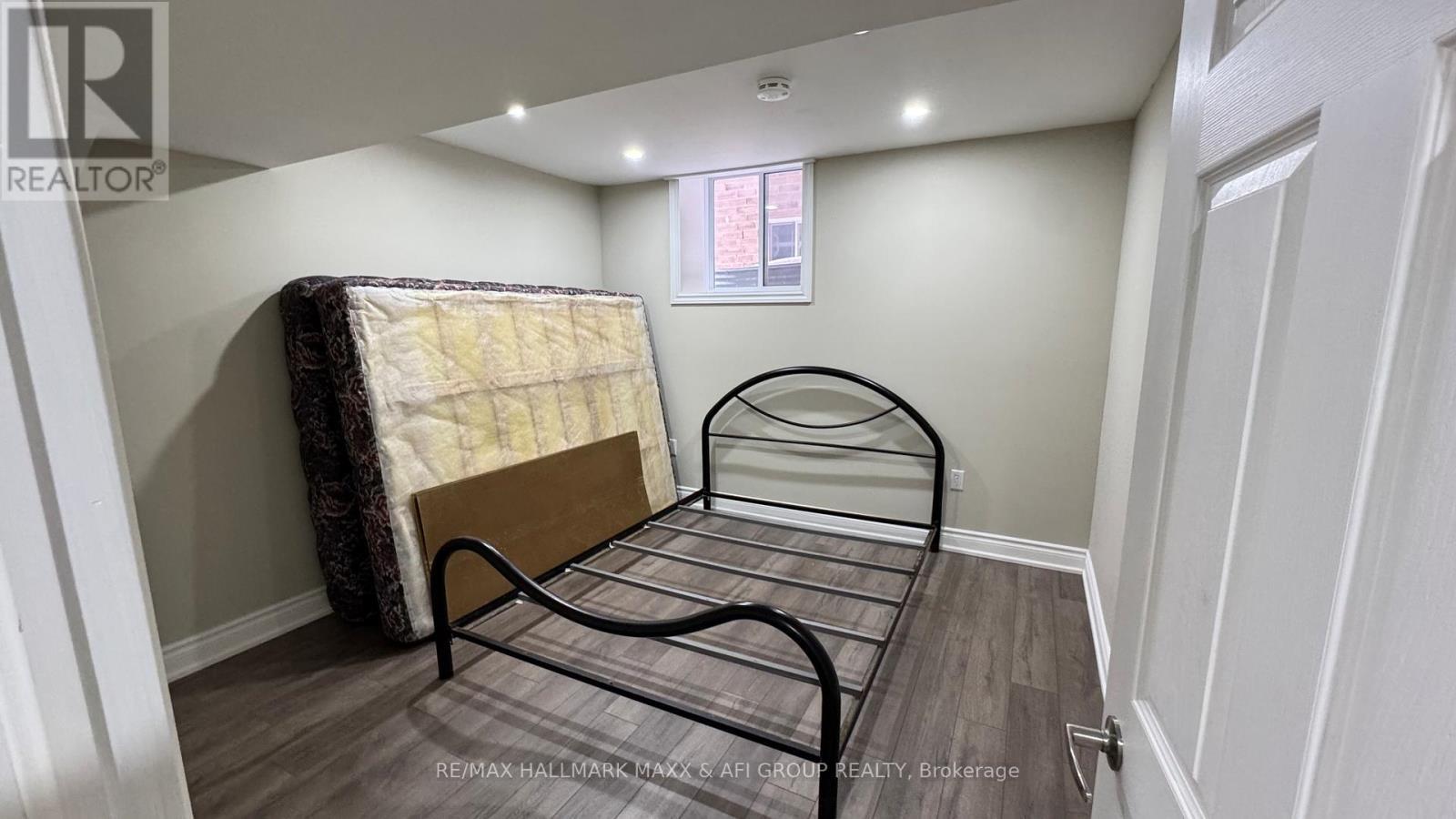 661 Mcgregor Farm Lower Trail, Newmarket, ON - Indoor Photo Showing Other Room