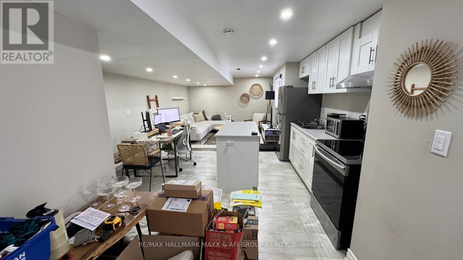 661 Mcgregor Farm Lower Trail, Newmarket, ON - Indoor