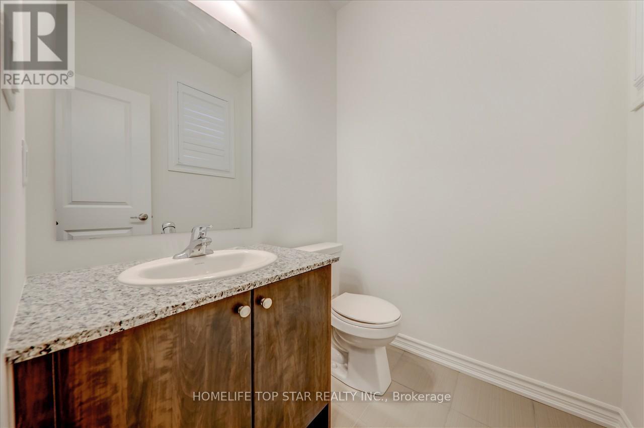55 Brethet Heights, New Tecumseth, ON - Indoor Photo Showing Bathroom