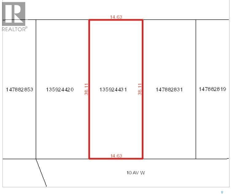 709 10Th Avenue W, Nipawin, SK