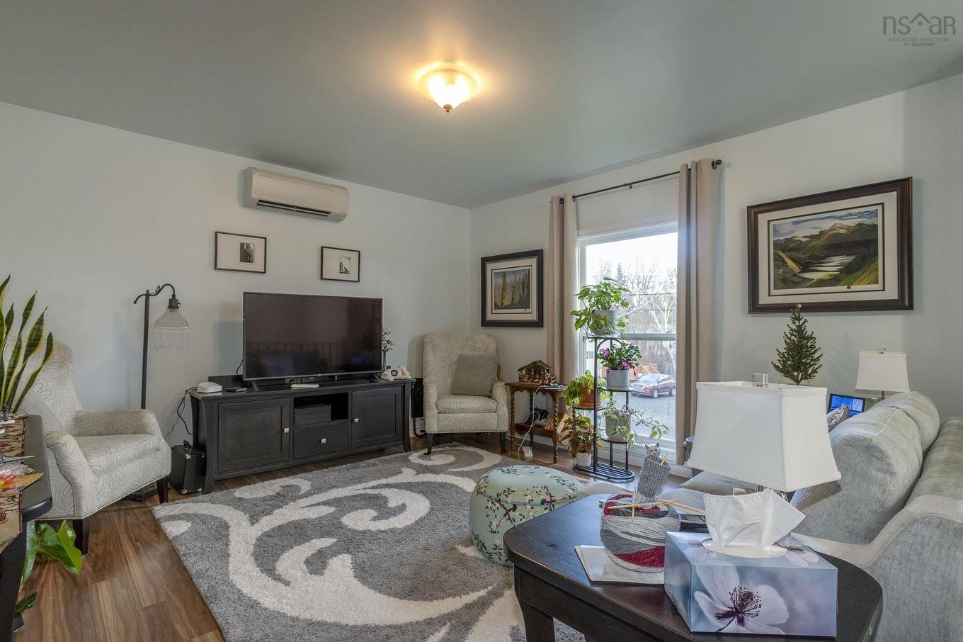 38-44 North Avenue, New Glasgow, NS